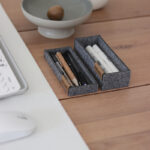 Filcowy przybornik na długopisy - niski